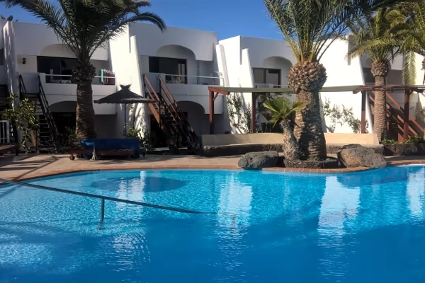 nude resort spain monte marina 03 600x400