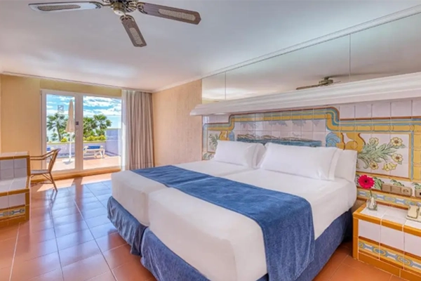 nude-resort-spain-vera-playa-accommodation 600x400