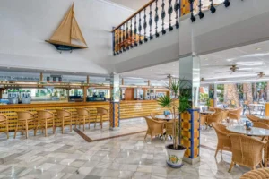 nude-resort-spain-vera-playa-bar-lounge 600x400
